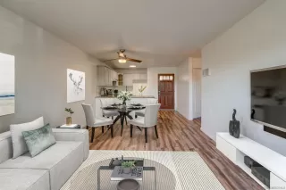 Photo #2: 240007274 Listing