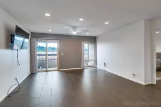 Photo #4: 240007289 Listing