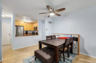 Photo #6: 240007299 Listing