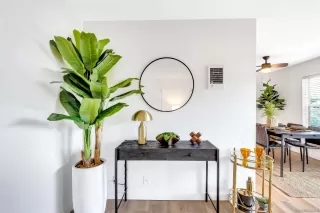 Photo #3: 240007318 Listing