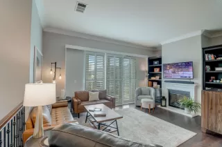 Photo #3: 240007340 Listing