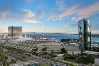 Photo #6: 240007374 Listing