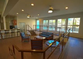 Photo #1: 240007420 Listing