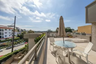 Photo #3: 240007473 Listing