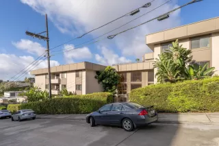 Photo #6: 240007473 Listing