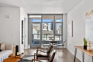 Photo #2: 240007484 Listing