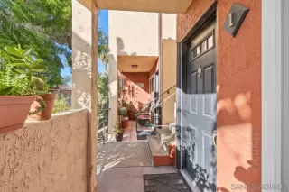 Photo #3: 240007510 Listing