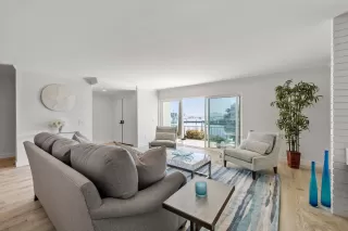 Photo #2: 240007527 Listing 