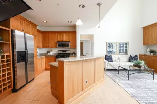 Photo #5: 240007575 Listing