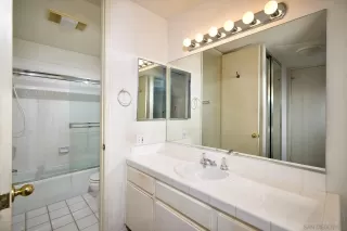 Photo #6: 240007586 Listing 