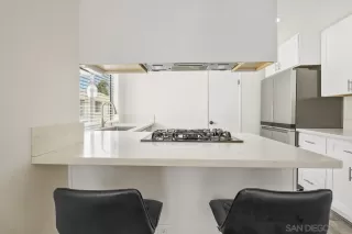 Photo #6: 240007616 Listing