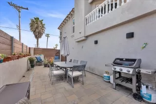 Photo #1: 240007652 Listing