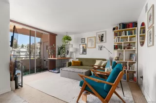 Photo #6: 240007662 Listing