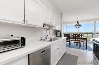 Photo #5: 240007722 Listing