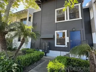 Photo #2: 240007731 Listing