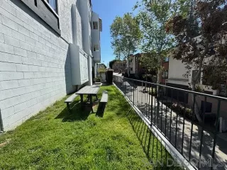 Photo #5: 240007731 Listing