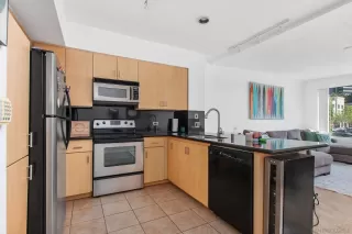 Photo #4: 240007736 Listing