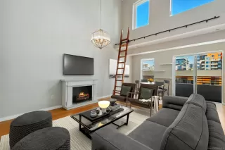 Photo #1: 240007747 Listing