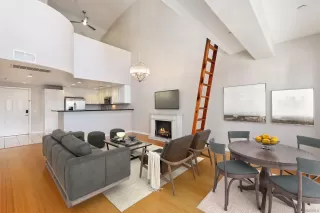 Photo #3: 240007747 Listing