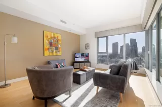 Photo #4: 240007750 Listing