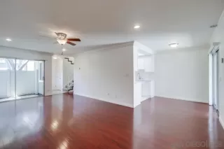 Photo #2: 240007752 Listing