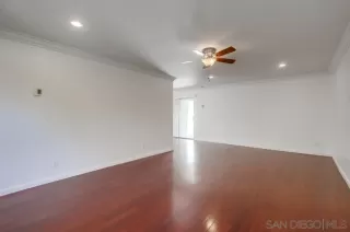 Photo #4: 240007752 Listing