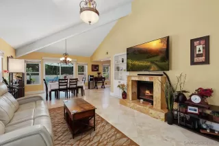 Photo #5: 240007757 Listing