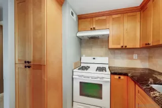 Photo #3: 240007761 Listing 