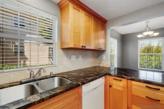 Photo #4: 240007761 Listing 