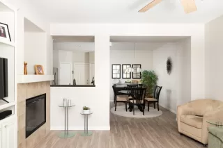 Photo #2: 240007762 Listing