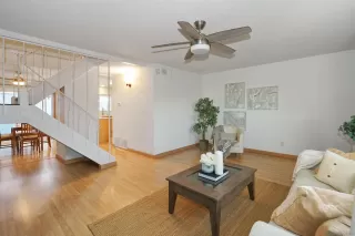 Photo #2: 240007792 Listing 