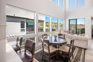 Photo #2: 240007794 Listing