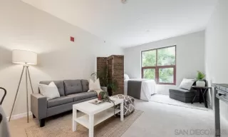 Photo #3: 240007800 Listing