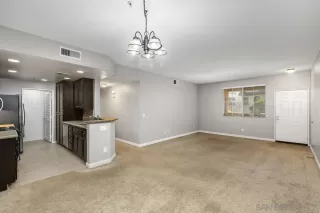 Photo #3: 240007838 Listing 