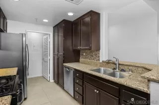 Photo #5: 240007838 Listing 