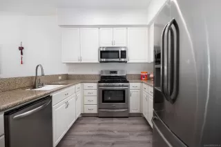 Photo #3: 240007839 Listing