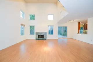 Photo #1: 240007865 Listing