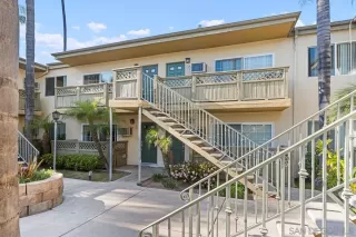 Photo #3: 240007882 Listing