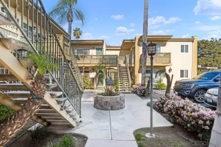 Photo #4: 240007882 Listing