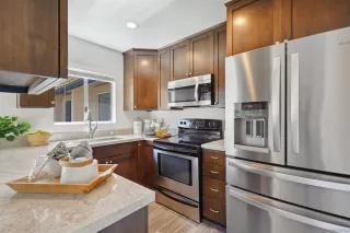 Photo #4: 240007889 Listing