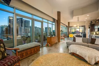 Photo #2: 240007901 Listing 