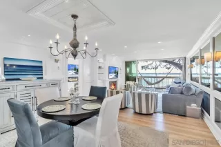 Photo #6: 240007909 Listing