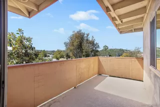 Photo #5: 240007922 Listing