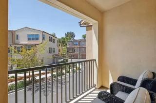 Photo #5: 240007929 Listing 