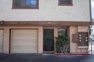 Photo #1: 240007938 Listing