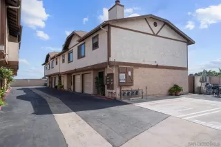 Photo #3: 240007938 Listing