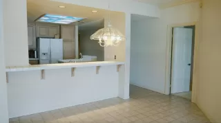 Photo #5: 240007944 Listing