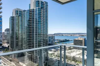 Photo #5: 240007967 Listing