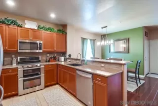 Photo #2: 240007988 Listing