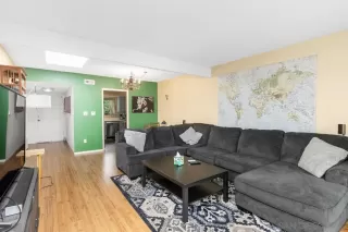 Photo #3: 240008000 Listing